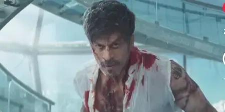 Shah Rukh Khan announces release date of ‘King’ with a ‘roar’