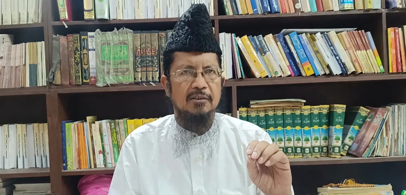मौलाना शहाबुद्दीन रजवी ने बृज भूषण सिंह का समर्थन किया, देशविरोधी गतिविधियों पर कानूनी कार्रवाई की माँग