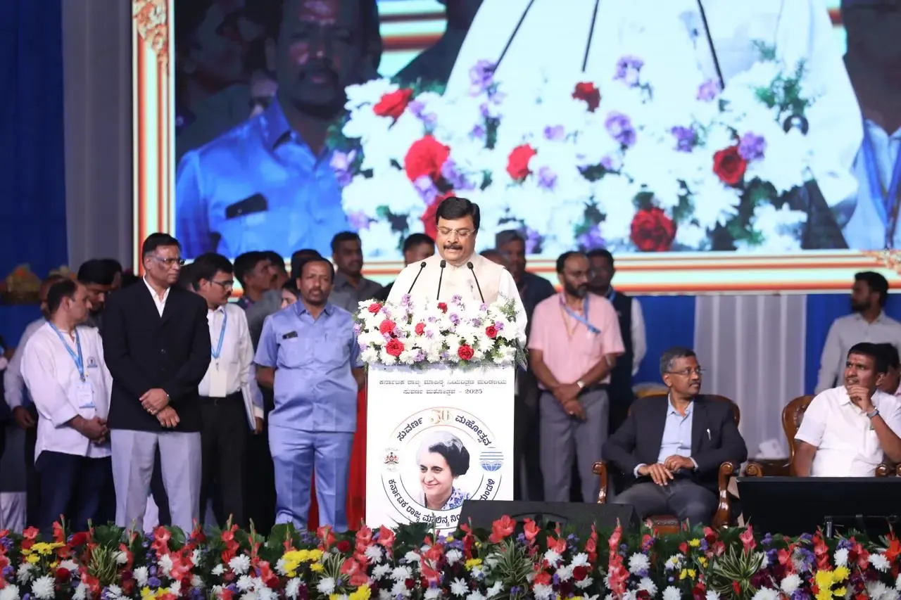 How Has the Shakti Free Travel Scheme Aided Pollution Control in Karnataka?