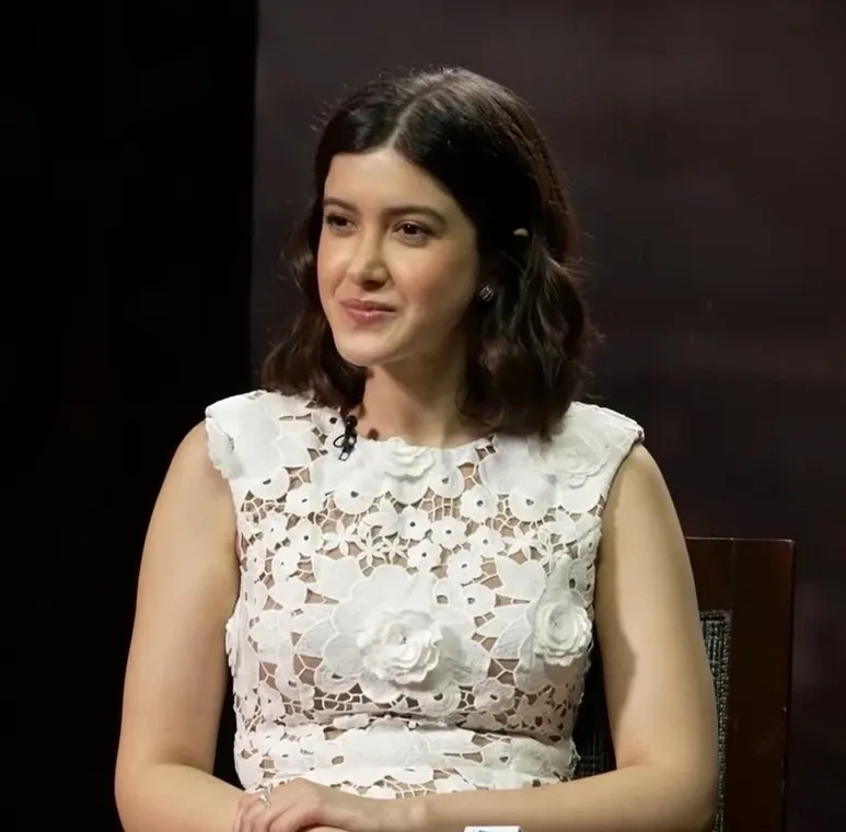 How Did Vikrant Massey Help Shanaya Kapoor Feel Comfortable on Set?