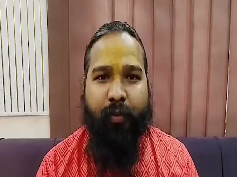 क्या अयोध्या का संत-समाज शंकराचार्य अविमुक्तेश्वरानंद के समर्थन में खड़ा हुआ है?