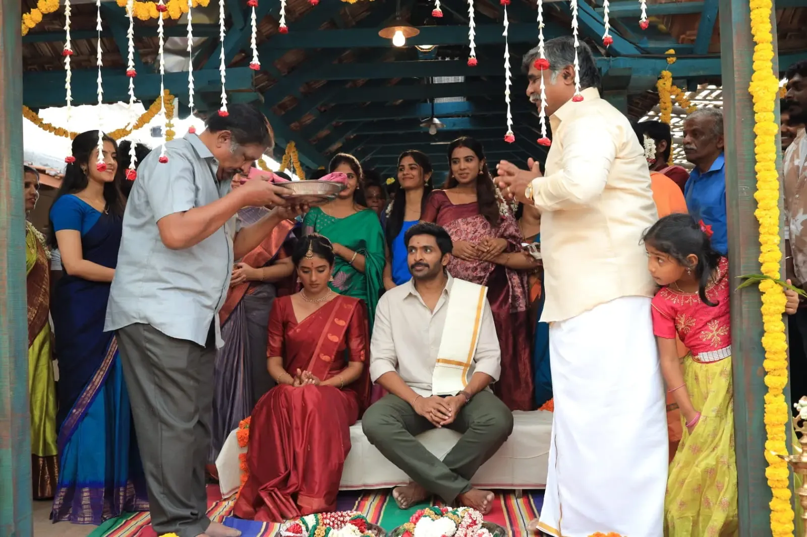 Shanmuga Priyan Explains Why He Chose Sushmitha Bhat for Love Marriage: Seeking a Heroine with a Traditional Appearance