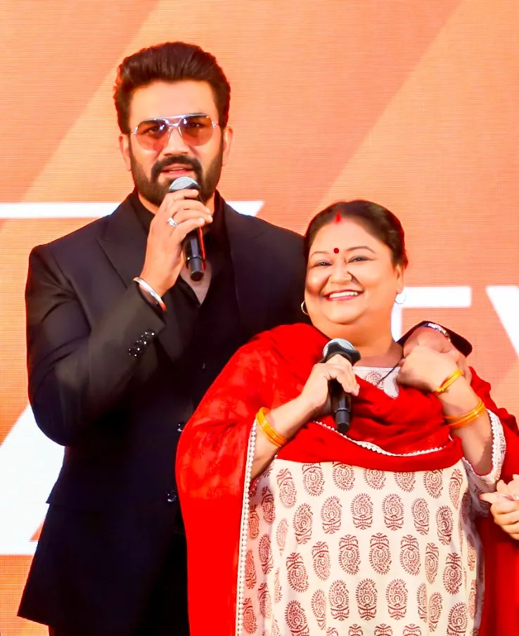 What Are the Biggest Perks of Shooting for 'Tumm Se Tumm Tak'?