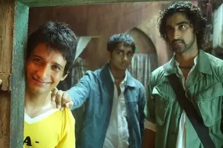 Will Hindi Cinema Remember Sharman Joshi's Rang De Basanti After 20 Years?