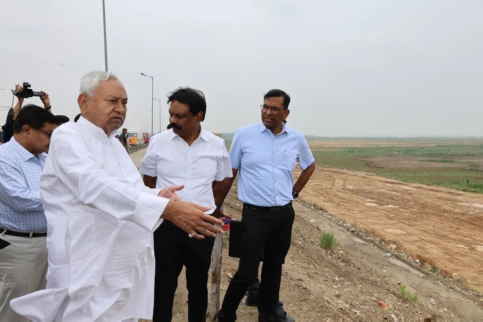 Shaurya Diwas: CM Nitish Kumar Evaluates Air Show Preparations in Patna