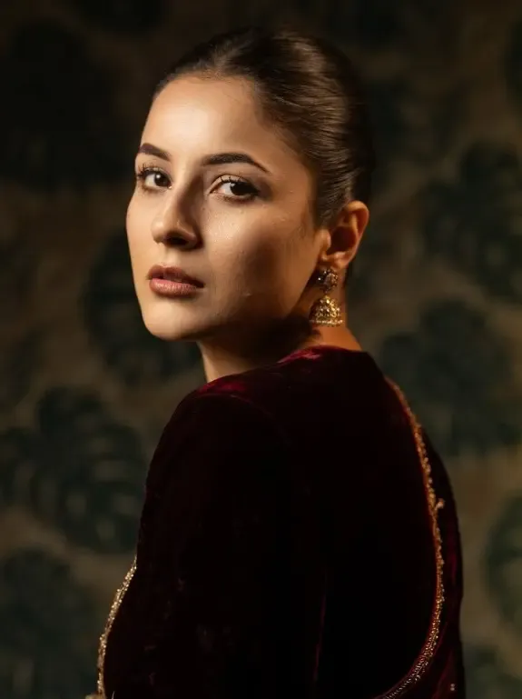 What Does Shehnaaz Gill Want to Tell Her Younger Self?