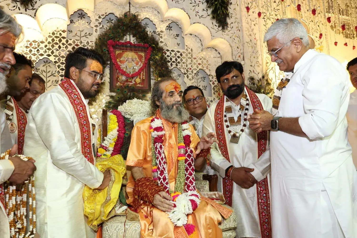 Shekhawat attends Guru Purnima celebration in Jaipur