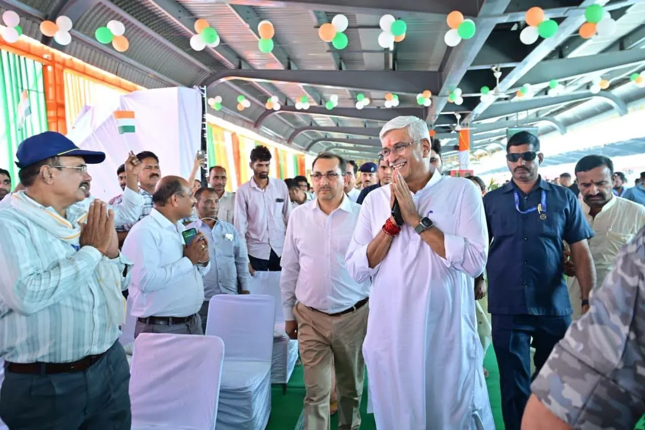 Shekhawat attends redeveloped Jaisalmer Station inauguration