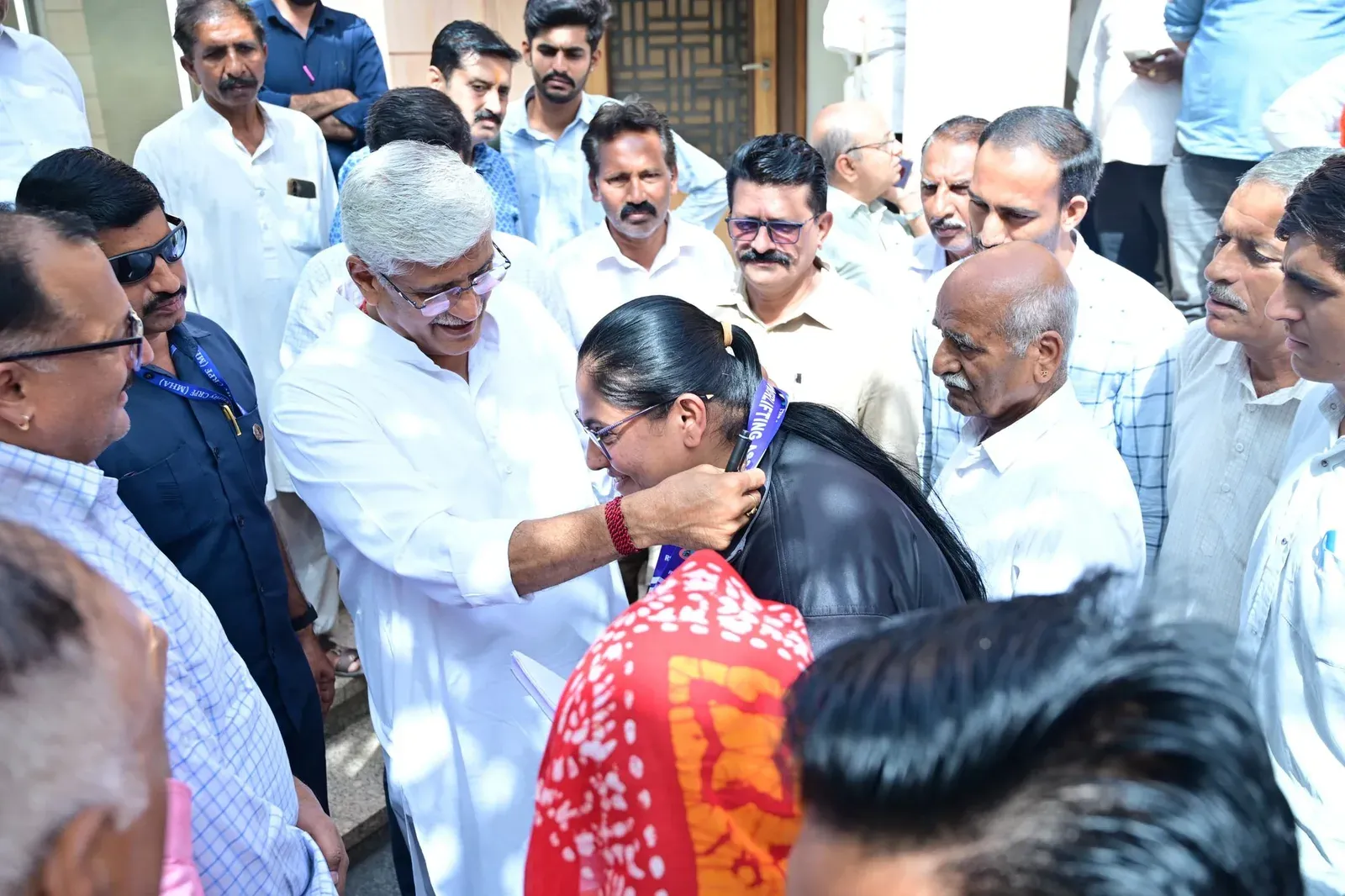 Shekhawat holds constituency meet at Jodhpur residence