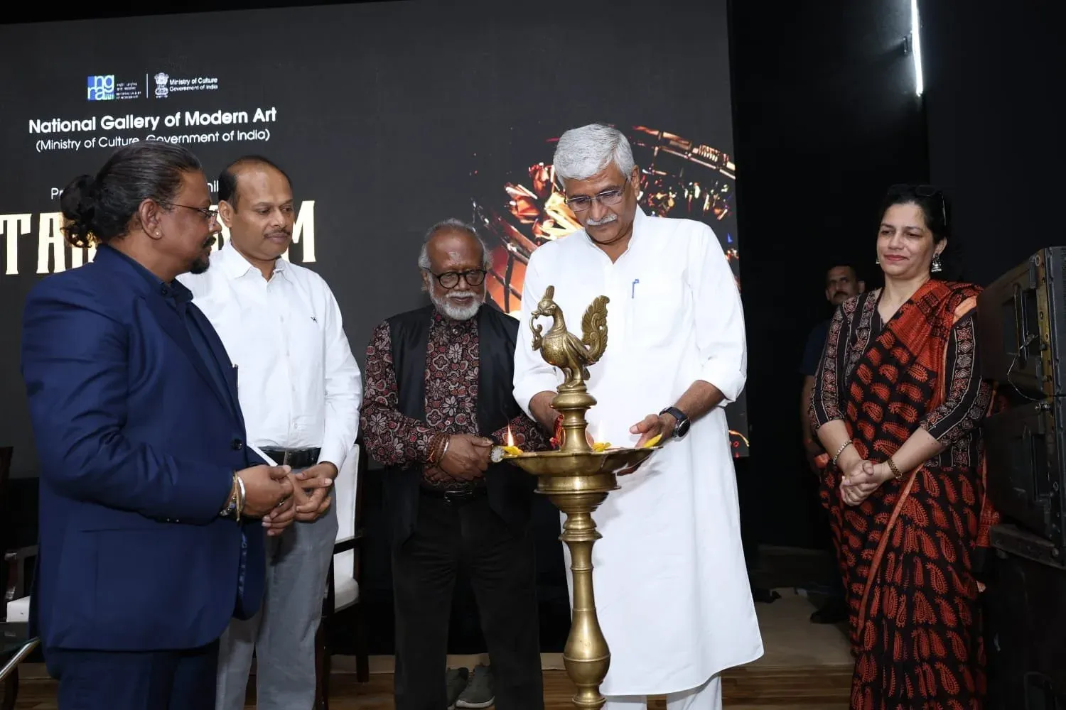 Shekhawat inaugurates 'Takshanam' sculpture show at NGMA Delhi