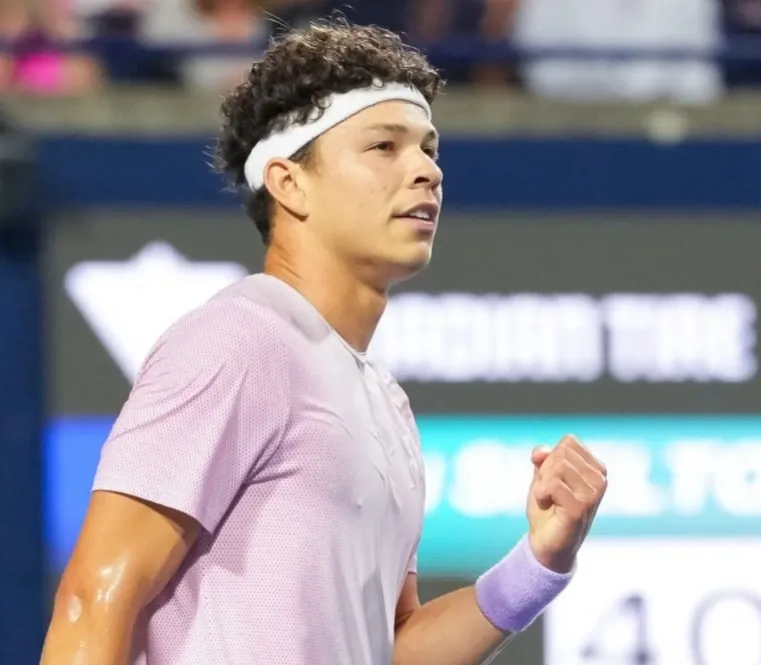 How Did Shelton Defeat Fritz to Reach His First Masters 1000 Final?