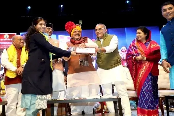 क्या मीना समाज शिक्षा और उत्कृष्टता को अपना मार्गदर्शक मानता है? : सीएम मोहन यादव