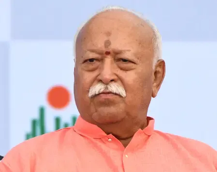 मोहन भागवत बोले: शिक्षा का असली मकसद मनुष्य निर्माण, करियर नहीं; युवाओं से प्रतिभा पलायन पर की अपील