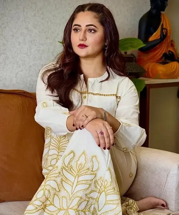 क्या शिल्पा शिंदे और शुभांगी अत्रे की तुलना करना उचित है?