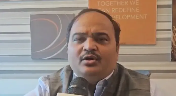 Is Shiv Sena-UBT Confident in Their 30-Year Winning Streak in BMC Polls While Calling Congress a 'Tourist Party'?