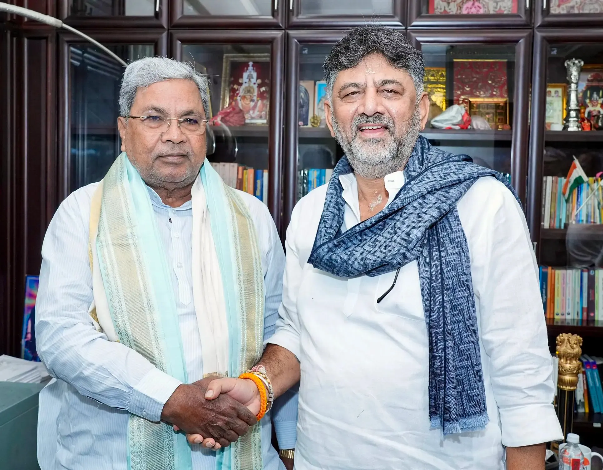 Why Did Shivakumar Congratulate Siddaramaiah on His Historic CM Tenure?