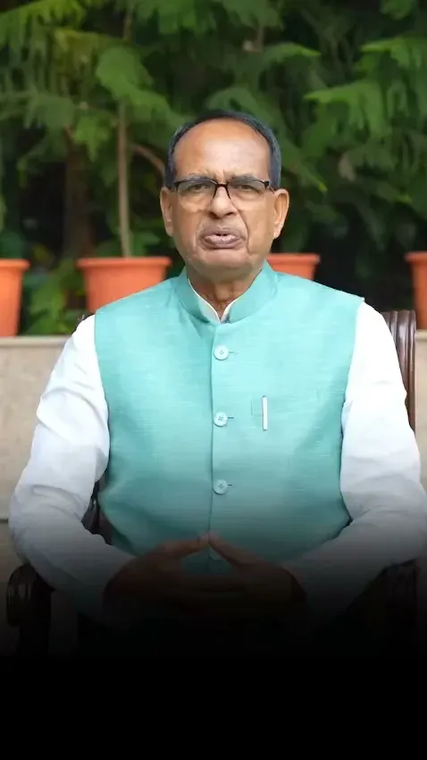 Shivraj launches Khet Bachao Abhiyan for soil health