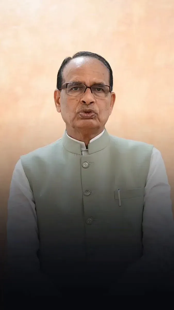 Shivraj launches Nasha Mukti Abhiyan after Vidisha cancer camp