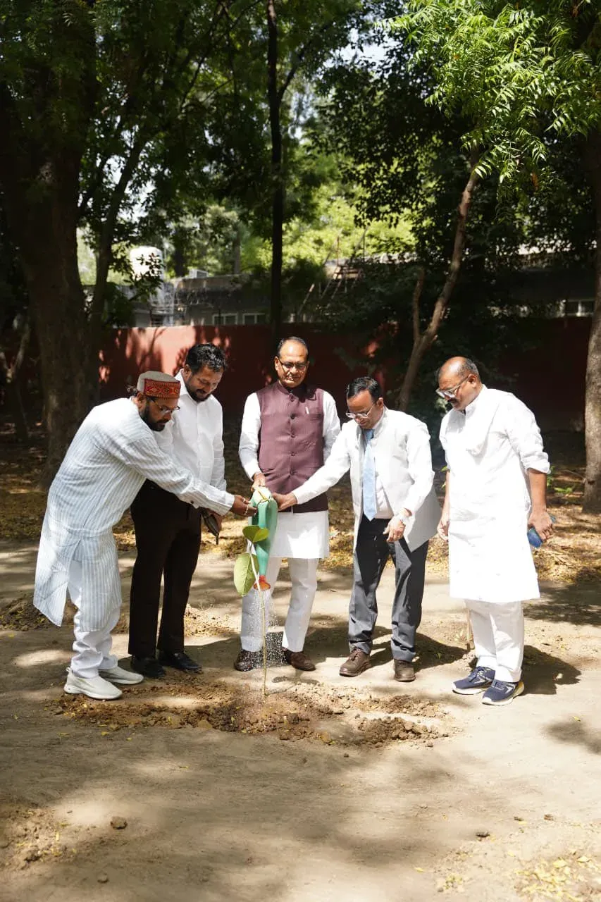 Shivraj plants sapling daily, urges citizens to join green drive