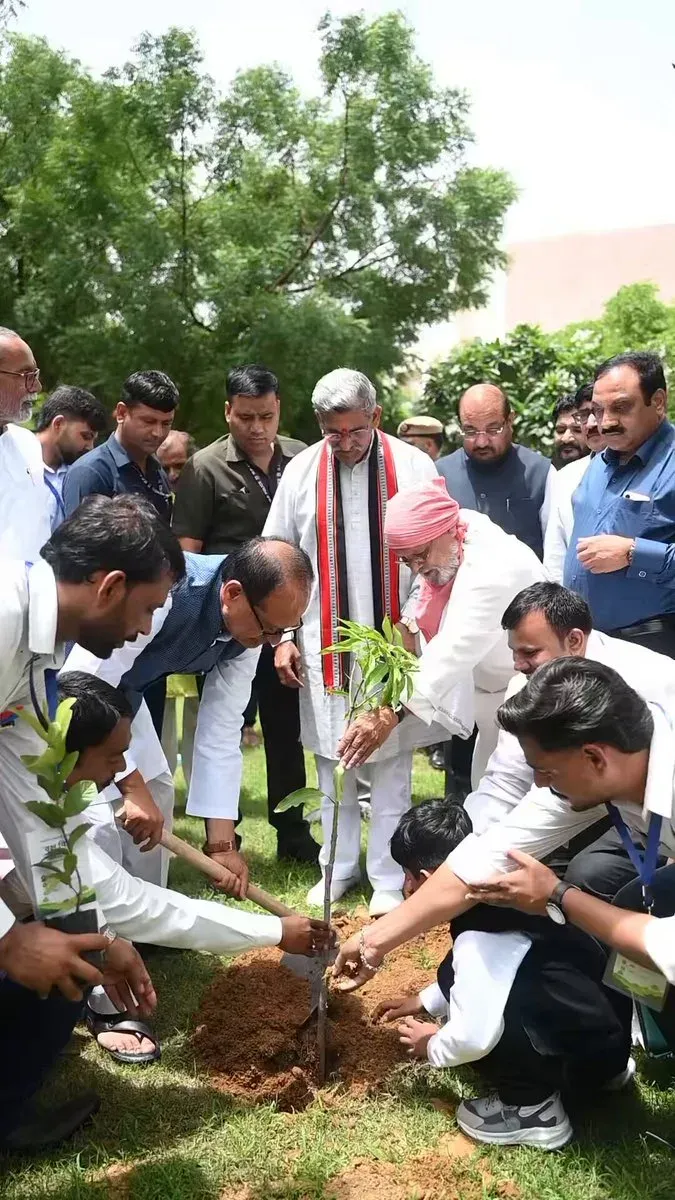 Shivraj Singh Chouhan Plants Sapling in Memory of Col Ranveer Singh