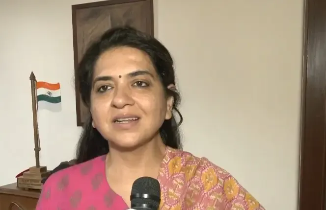 शिवसेना का CJP प्रदर्शन पर कड़ा रुख: शाइना एनसी बोलीं — बिना इजाज़त आंदोलन स्वीकार्य नहीं