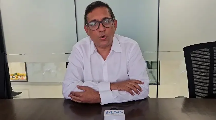 BJP's Hitesh Jain Critiques Rahul Gandhi on 'Fighting Indian State' Comment