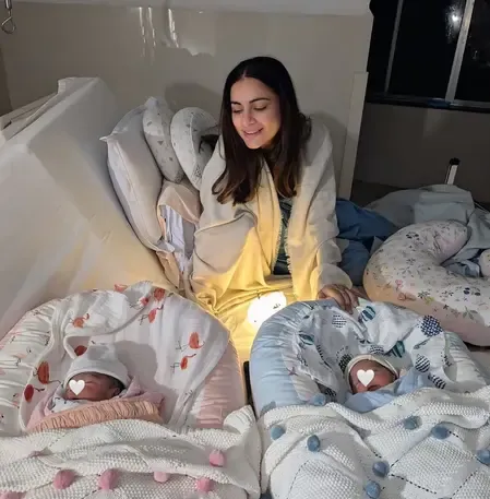 Shraddha Arya Shares Heartwarming Morning Moments with Her Twins
