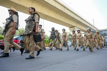 श्रमिक आंदोलन : पाकिस्तानी कनेक्शन की जांच में जुटी एटीएस, भड़काऊ सोशल मीडिया अकाउंट्स रडार पर