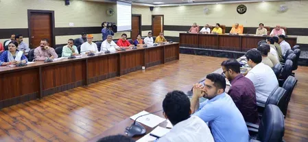 श्रावण मास में काशी विश्वनाथ मंदिर में काशीवासियों को अलग दर्शन मार्ग मिलेगा: सीएम योगी आदित्यनाथ का निर्देश