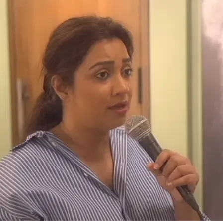 श्रेया घोषाल कुछ खास करने वाली हैं, तैयारी का वीडियो किया शेयर