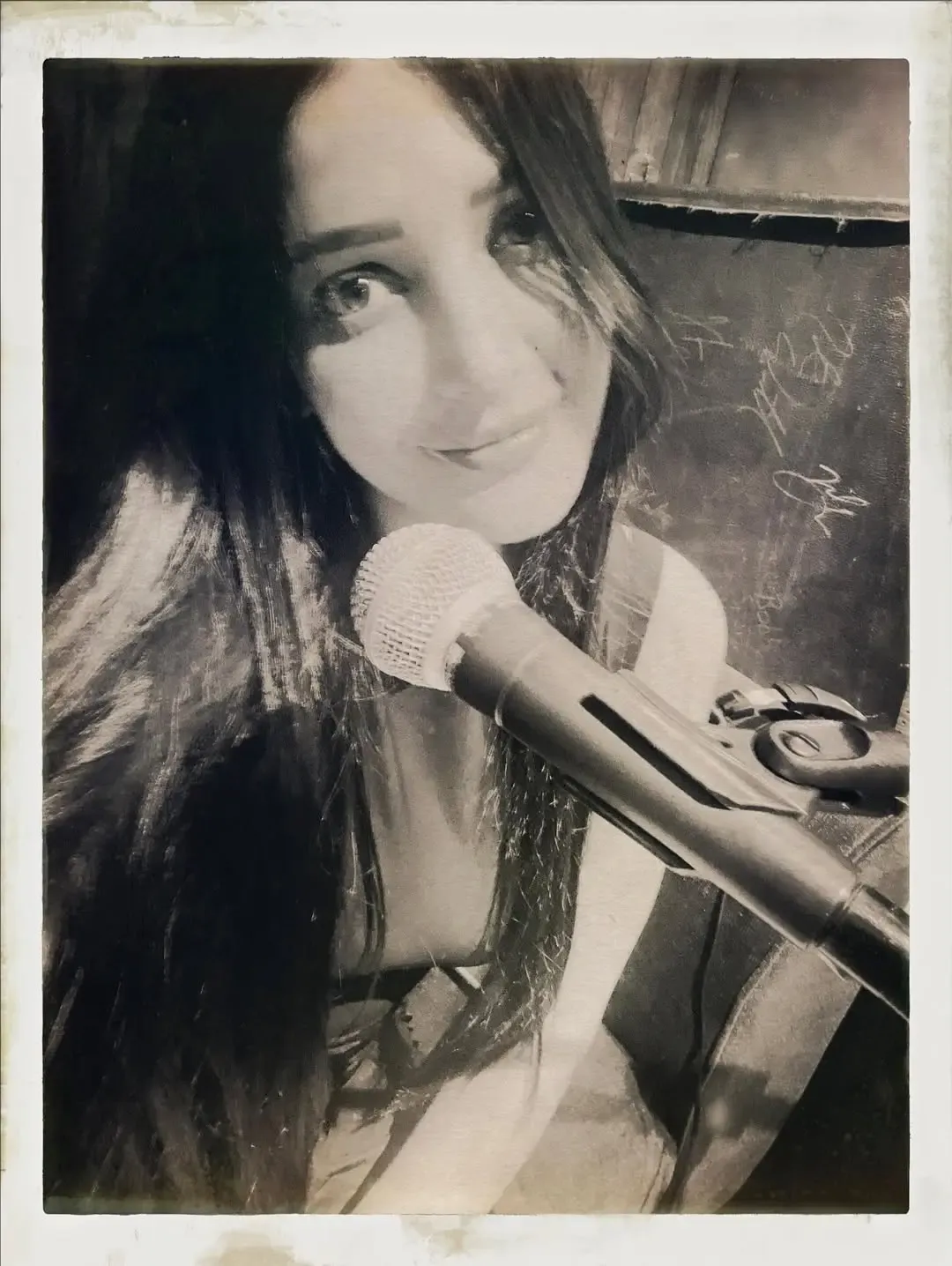 Did Shruti Haasan Just Share a Stunning Throwback Video of Her Song 'Edge'?