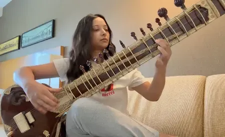 Shweta Basu Prasad spends day off mastering the sitar