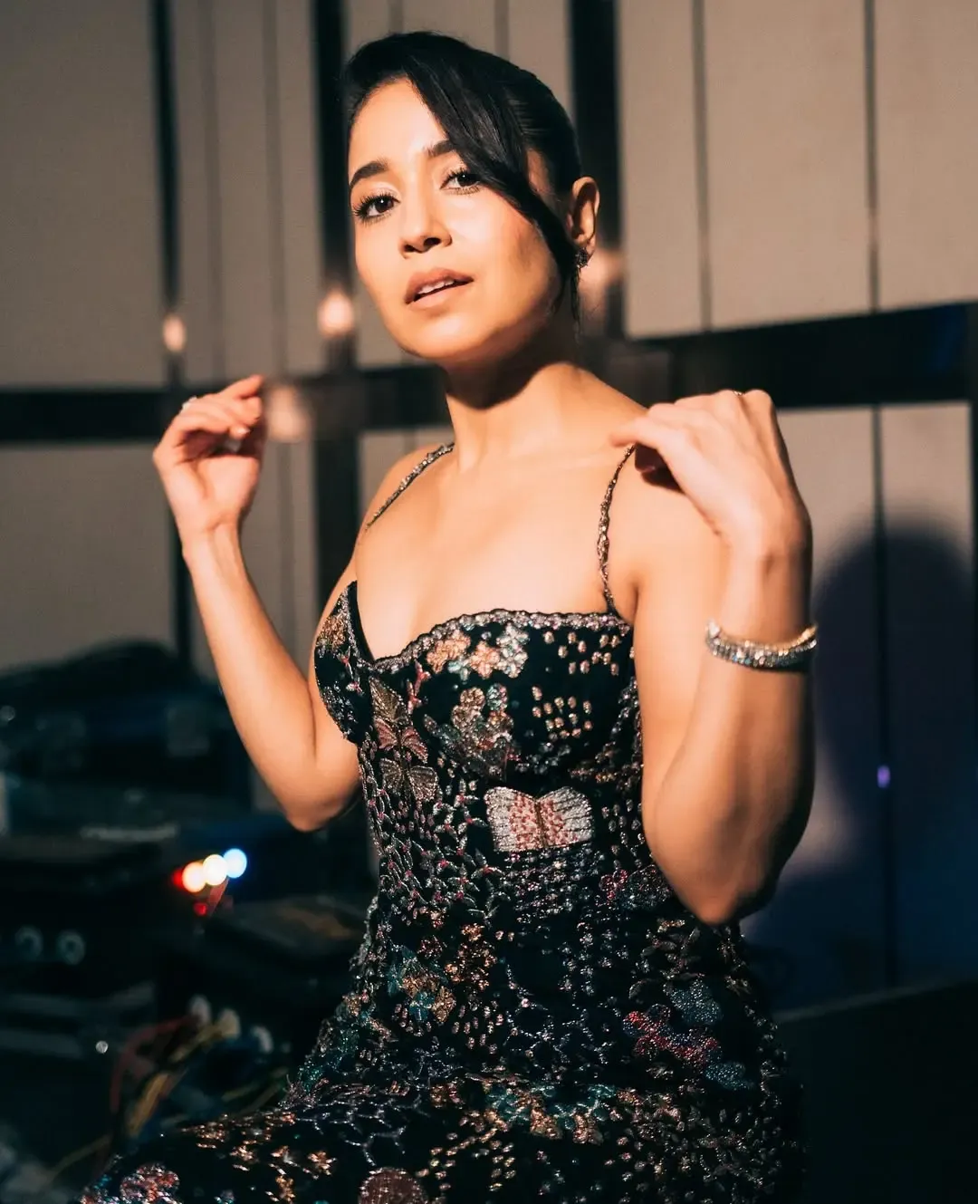 Does Shweta Tripathi Prefer Independent Films Over Commercial Ones?