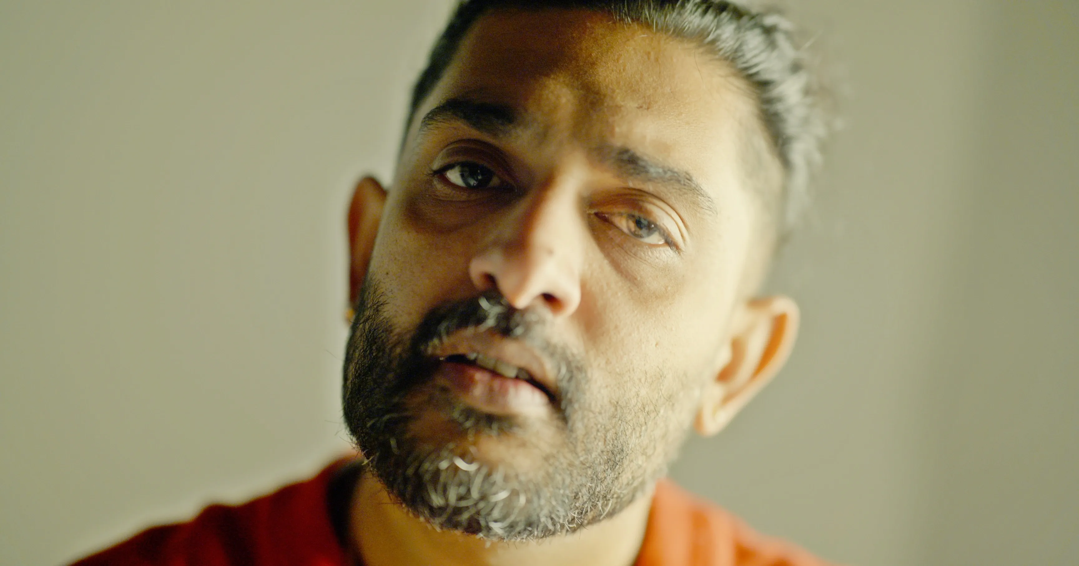 How Does Sid Sriram’s New Track Evoke the Transformative Feeling of Being Lost in Love?