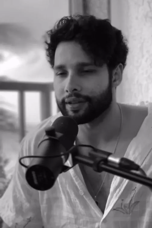 How Does Siddhant Chaturvedi Feel About Collaborating With College Buddy Shreyas Puranik in 'Dhadak 2'?