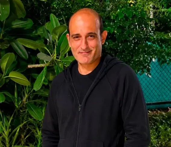 Akshaye Khanna deserves more films, says 'Ikka' director Siddharth P Malhotra