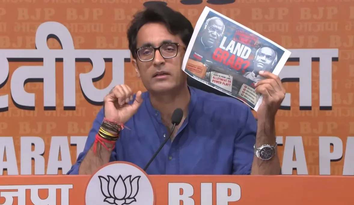 खड़गे परिवार पर सिद्धार्थ विहार ट्रस्ट से जमीन हड़पने का आरोप, BJP प्रवक्ता भंडारी ने गिनाए कई मामले