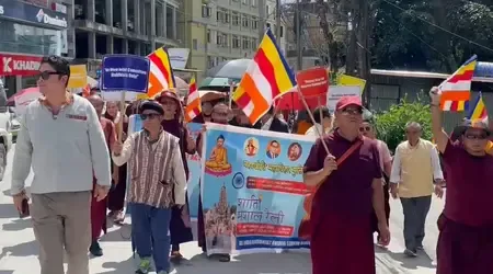 सिक्किम: बोधगया मंदिर अधिनियम निरस्तीकरण की मांग को लेकर गंगटोक में बौद्धों का जोरदार प्रदर्शन