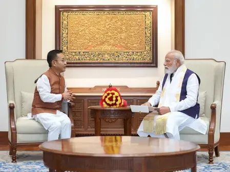 सिक्किम के मुख्यमंत्री प्रेम सिंह तमांग ने प्रधानमंत्री मोदी से मुलाकात की