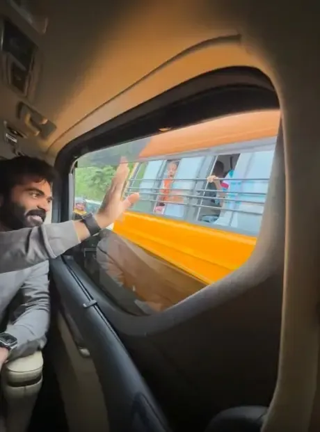 Did Silambarasan TR Charmingly Greet Schoolchildren?