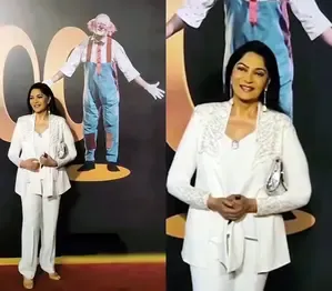 Simi Garewal braves 3-hour crazy traffic for this grand celebration