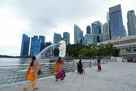 Singapore holds 2026 GDP forecast at 2-4% amid Mideast conflict risks