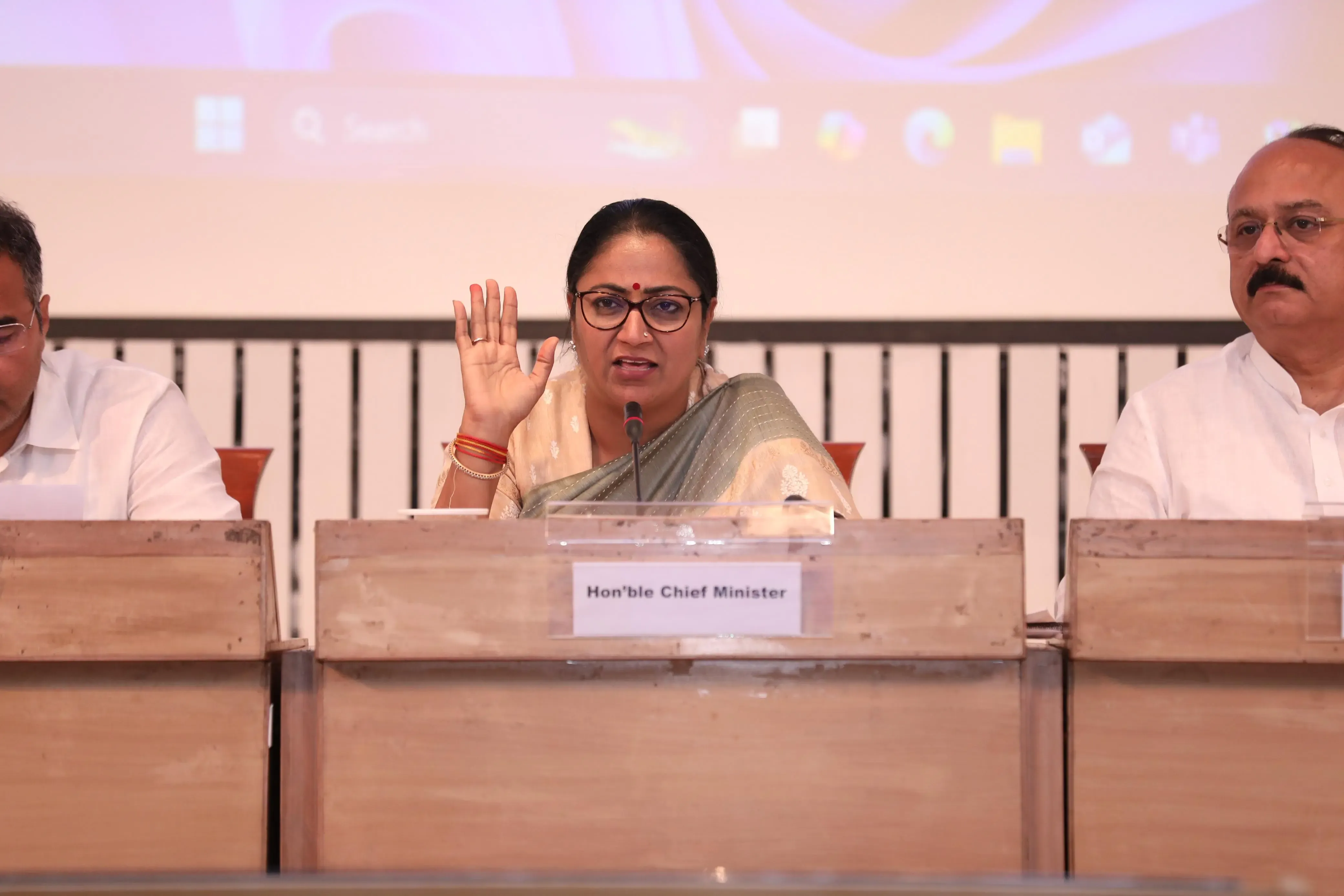 Will the Single-Window System Enhance Kanwar Camps Approval? Delhi CM Rekha Gupta Says Yes!