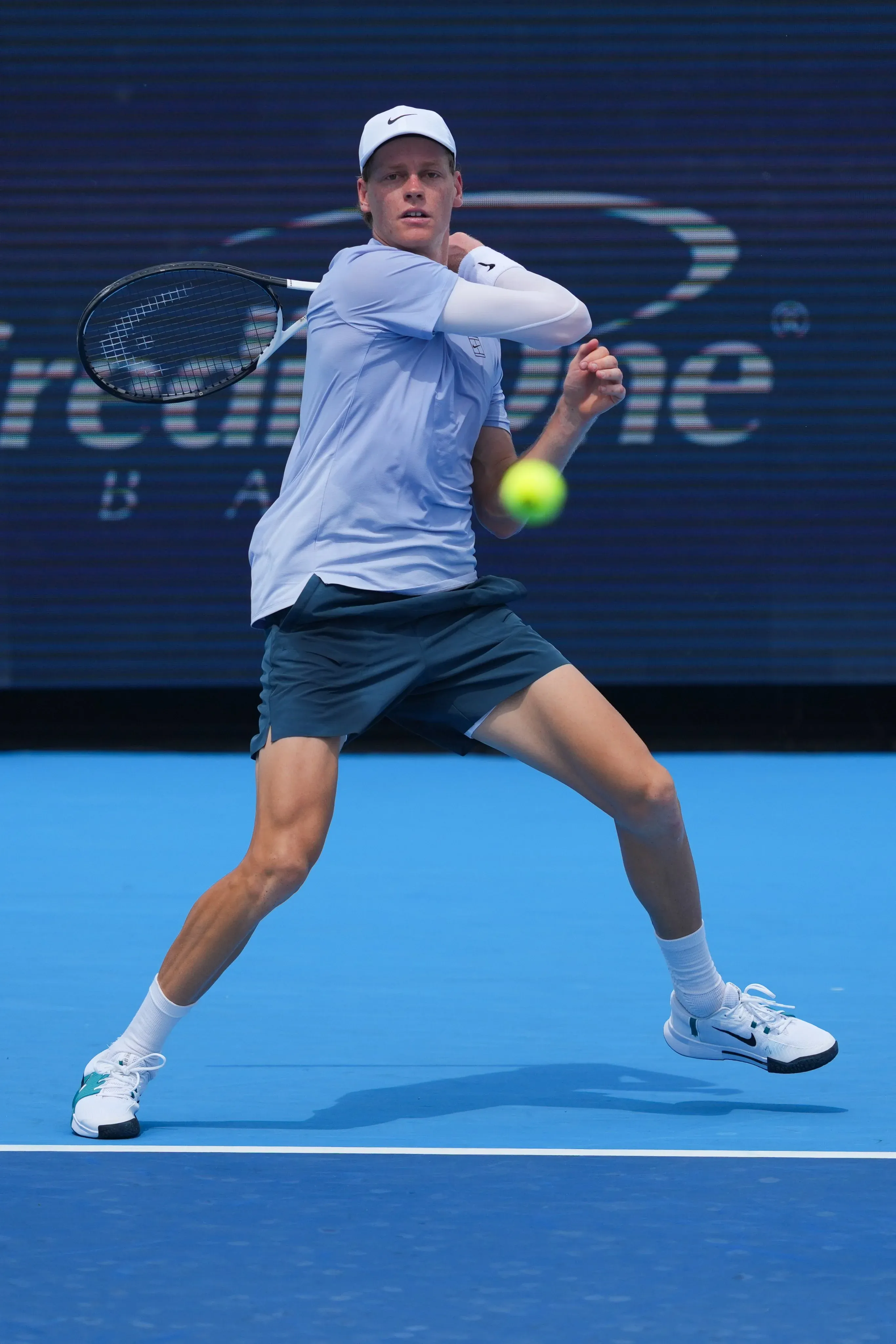 How Did Sinner Dispatch Auger-Aliassime to Enter Cincinnati Semifinals?