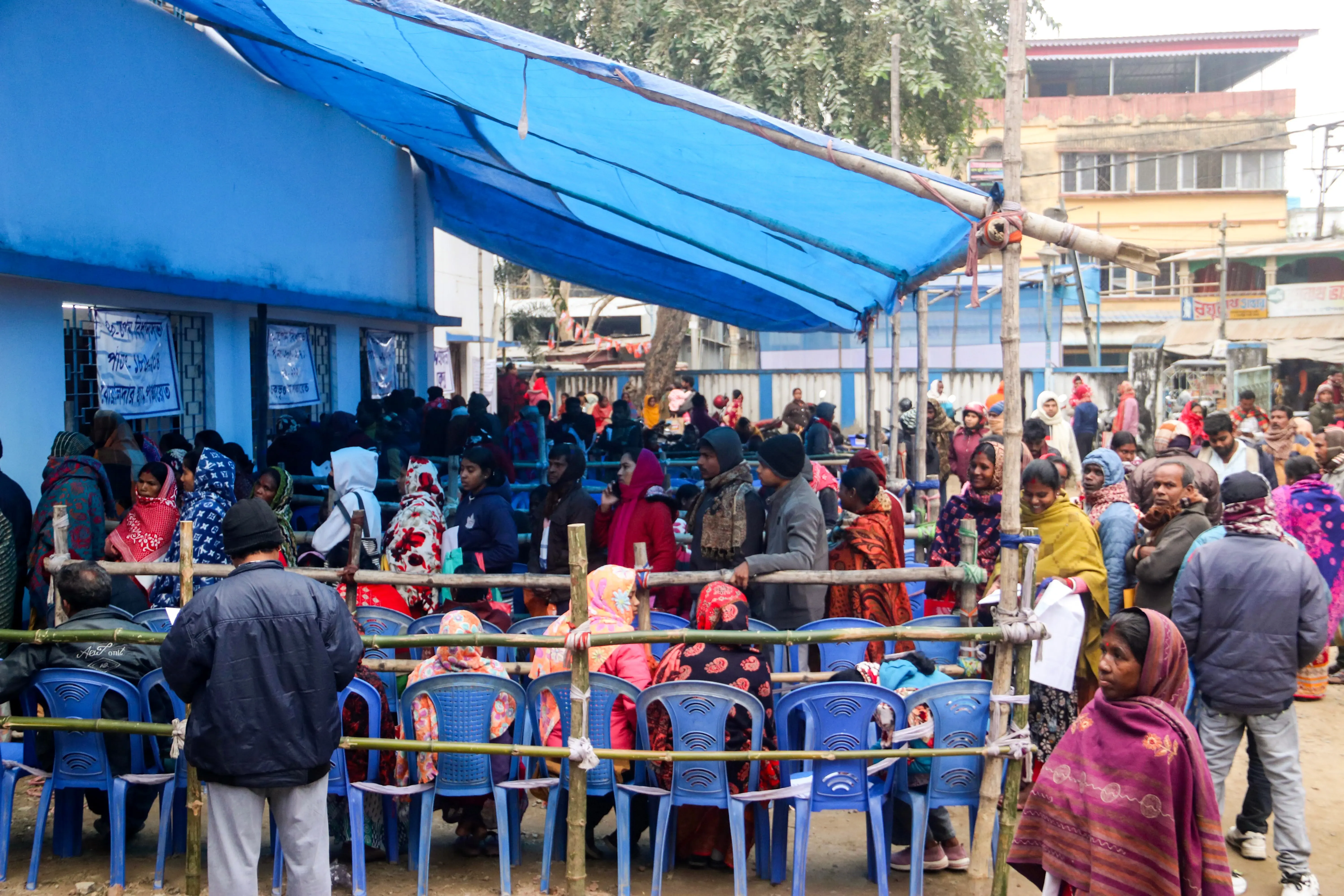 Why is the ECI Seeking Oriya Interpreters in West Midnapore?