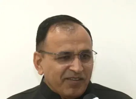 एसआईआर में हो रहे पक्षपात पर विरोध कर रही है हमारी पार्टी : कांग्रेस सांसद उम्मेदाराम बेनीवाल 