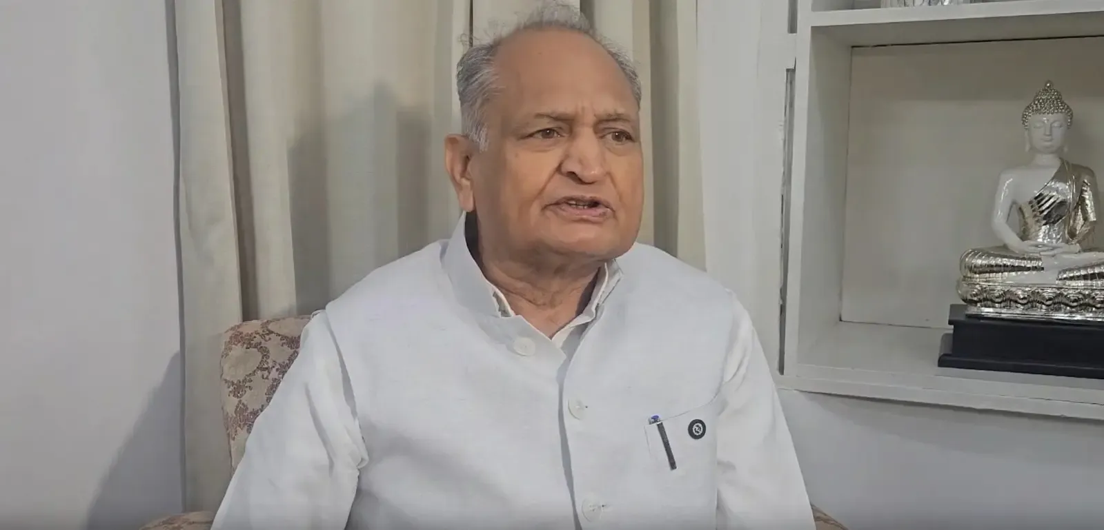 मुख्य चुनाव आयुक्त ज्ञानेश कुमार पर कार्रवाई हो — अशोक गहलोत; एसआईआर विवाद में राहुल की चेतावनी सही निकली