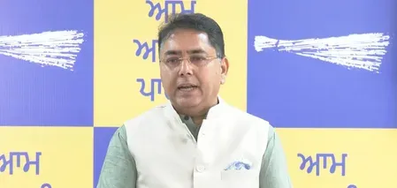 एसआईआर पर सुप्रीम कोर्ट के फैसले का स्वागत, चुनाव आयोग पर भरोसा नहींः अमन अरोरा