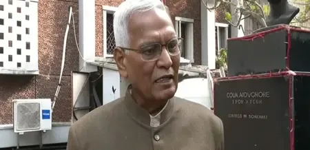 एसआईआर पर उठ रहे सवालों के जवाब दे चुनाव आयोग: डी राजा