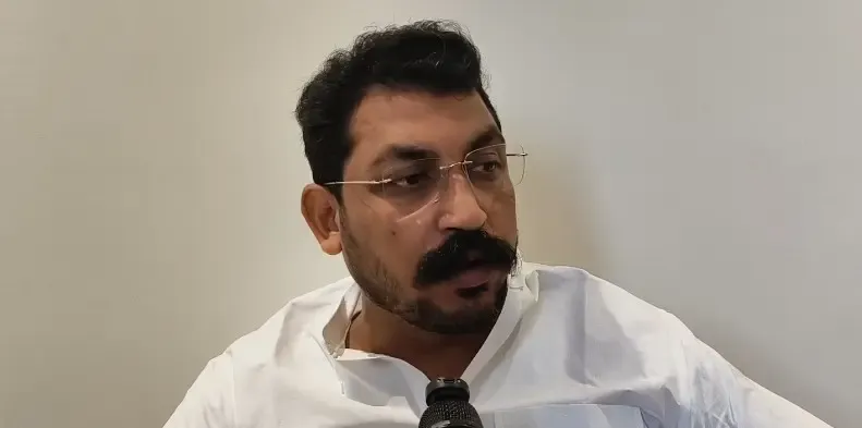 चंद्रशेखर आजाद का योगी सरकार पर हमला: एसआईआर बंद करो, पुरानी पेंशन बहाल करो